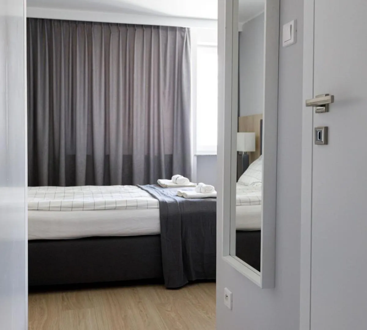 Golden Apartments Wroclaw- Cozy Studio- Rynek Square&Kuznicza23 Vratislav